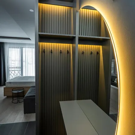Marrilux Hill Apartment *