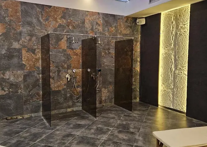 Marrilux Hill Daire *